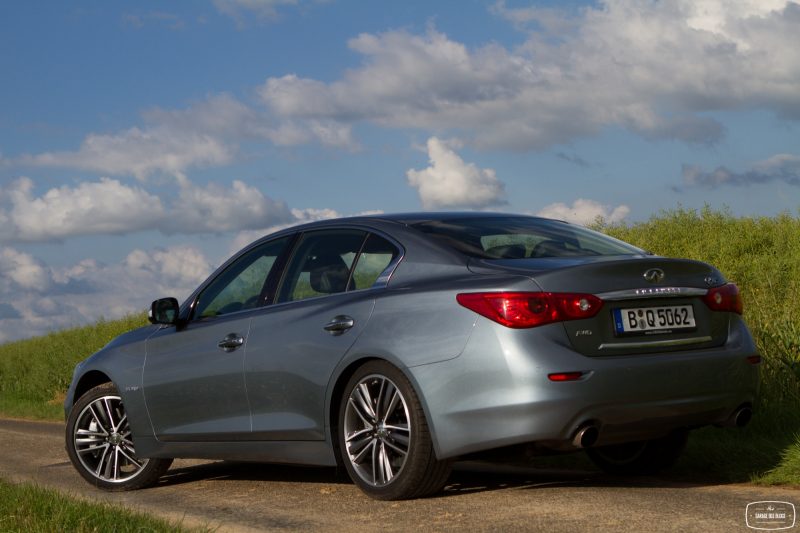 essai-infiniti-q50-s-hybrid-27