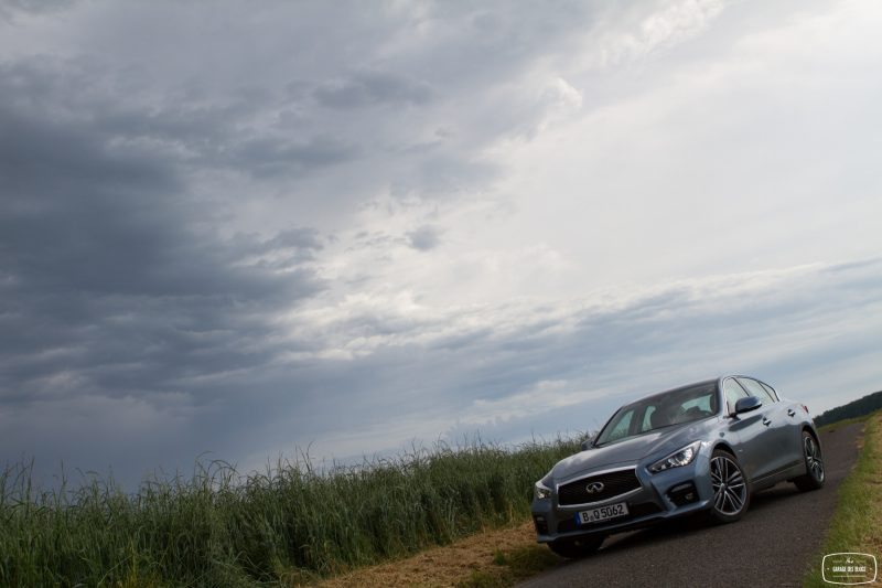 essai-infiniti-q50-s-hybrid-54