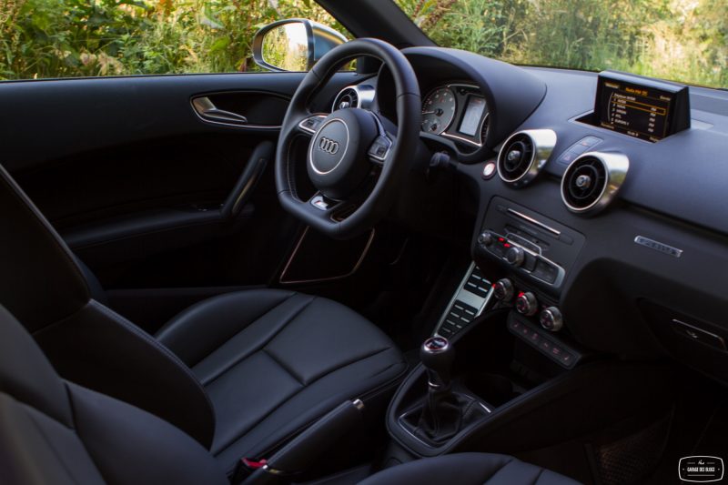 essai-audi-s1-interieur-16