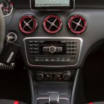 essai-mercedes-a-45-amg-interieur-24