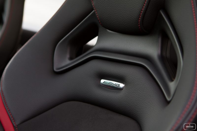 essai-mercedes-a-45-amg-interieur-5