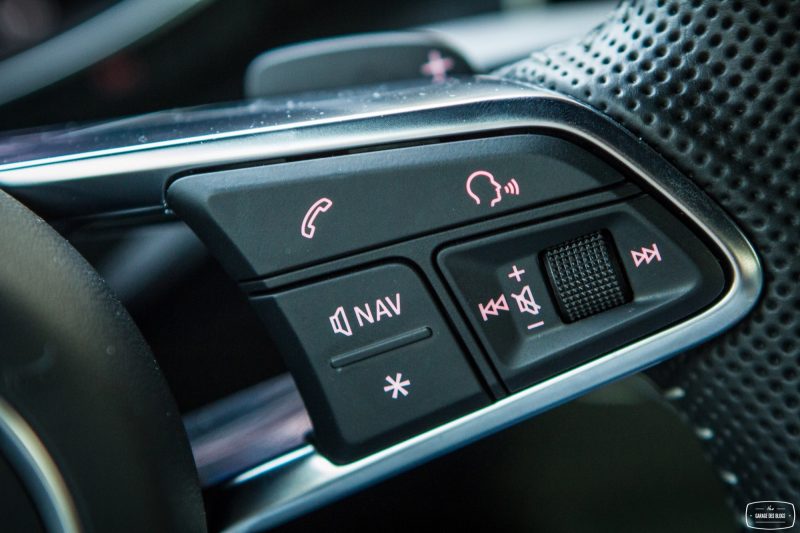 audi-tt-quattro-interieur-46