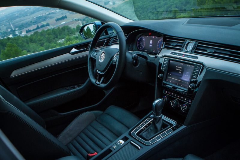 essai-volkswagen-passat-240-carat-edition-interieur-67