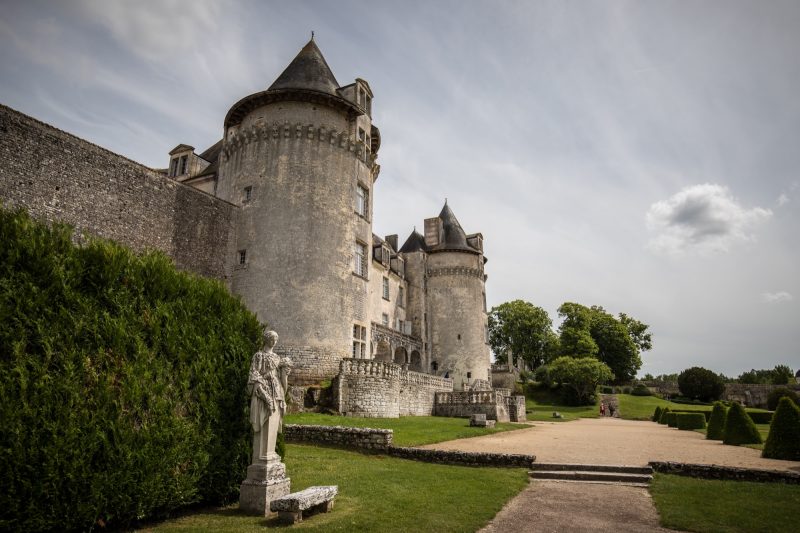 Château de la Roche Courbon un lieu remarquable en CharenteMaritime
